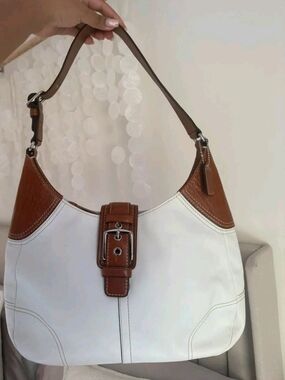 Coach Y2K White and Brown Leather Hobo Shoulder Bag